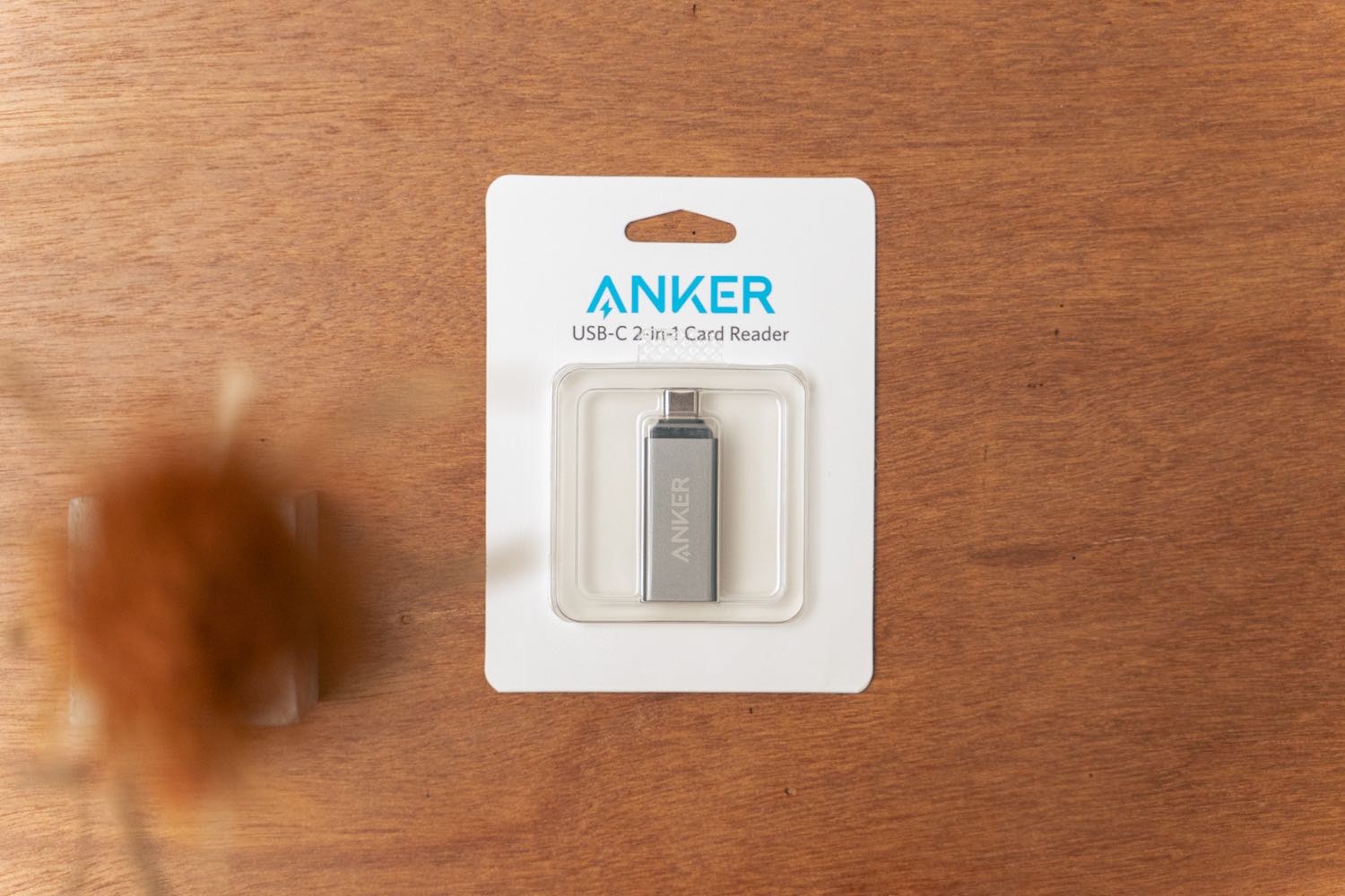 『Anker USB-C 2in1 カードリーダー』のパッケージ。